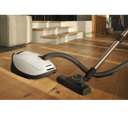 Пылесос Miele Complete C3 125 Edition lotus желтый Пылесос Miele Complete C3 125 Edition lotus желтый