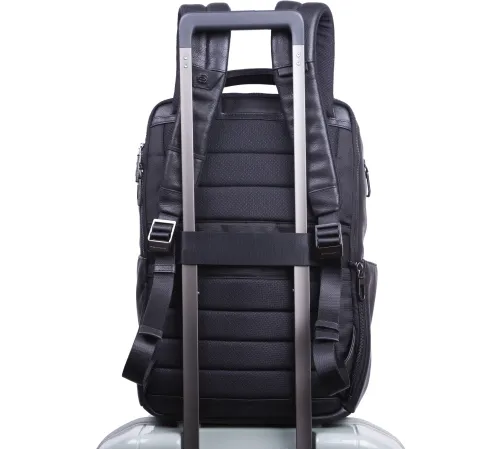 Рюкзак Piquadro Cronus CA6688S134/N черный кожа Рюкзак Piquadro Cronus CA6688S134/N черный кожа