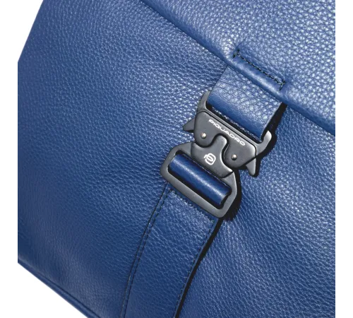 Рюкзак Piquadro Than CA6611S135/BLU синий кожа Рюкзак Piquadro Than CA6611S135/BLU синий кожа