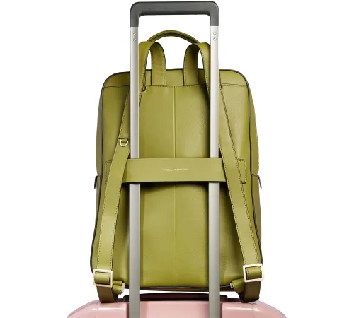 Рюкзак женский Piquadro Ashley CA6455W134/VE оливковый кожа Рюкзак женский Piquadro Ashley CA6455W134/VE оливковый кожа