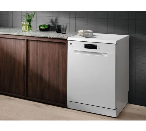 Посудомоечная машина Electrolux ESM48310SW белый (полноразмерная) Посудомоечная машина Electrolux ESM48310SW белый (полноразмерная)
