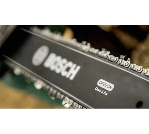 Цепная пила Bosch UniversalChain 40 от сети 1800Вт дл.шины:16" (40cm) (06008B8402) Цепная пила Bosch UniversalChain 40 от сети 1800Вт дл.шины:16" (40cm) (06008B8402)
