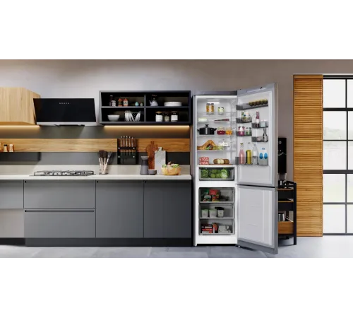 Холодильник Hotpoint HT 6200 S 2-хкамерн. серебристый мат.