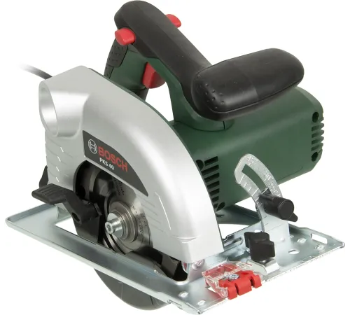 Циркулярная пила (дисковая) Bosch PKS 40 850Вт (ручная) (06033C5000) Циркулярная пила (дисковая) Bosch PKS 40 850Вт (ручная) (06033C5000)