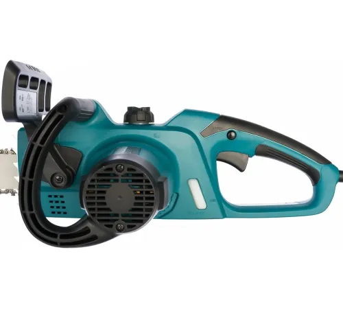 Цепная пила Makita UC4041A от сети 1800Вт дл.шины:16" (40cm) Цепная пила Makita UC4041A от сети 1800Вт дл.шины:16" (40cm)