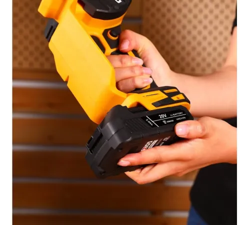 Батарея аккумуляторная Deko UNV2.0 STD 20В (063-4492) Батарея аккумуляторная Deko UNV2.0 STD 20В (063-4492)