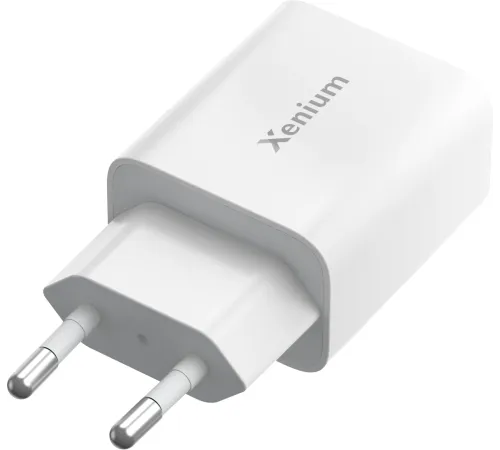 Сетевое зар./устр. Xenium X302 30W 3A (PD+QC) (CCX3020W/00) Сетевое зар./устр. Xenium X302 30W 3A (PD+QC) (CCX3020W/00)