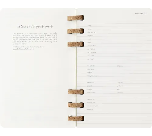 Еженедельник Moleskine ACADEMIC SPIRAL DSSPB12AMWH3 Large 150х210мм 200стр. кремовые страницы спираль черный