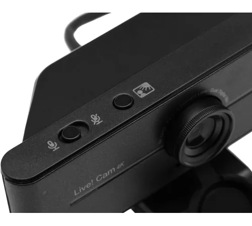 Камера Web Creative Live! Cam SYNC 4K черный 8Mpix (3840x2160) USB2.0 с микрофоном (73VF099000000) Камера Web Creative Live! Cam SYNC 4K черный 8Mpix (3840x2160) USB2.0 с микрофоном (73VF099000000)