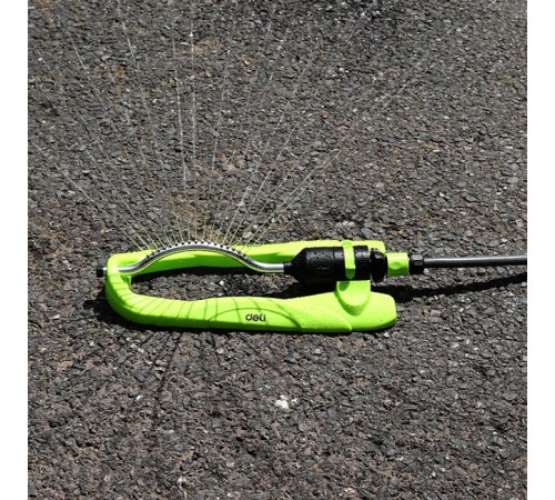 Дождеватель-разбрызгиватель осциллирующий веерный Deli DL581303 17 латунных сопел, площадь орошения до 350кв.м, плавная регулировка расстояния распыления, диаметр шланга 3/4", корпус из ударопрочного пластика