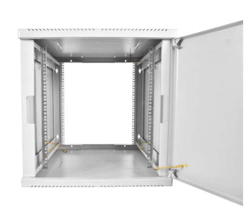 Шкаф коммутационный ЦМО ШРН-М-12.650.1 12U 600x650мм пер.дв.металл 50кг серый Шкаф коммутационный ЦМО ШРН-М-12.650.1 12U 600x650мм пер.дв.металл 50кг серый