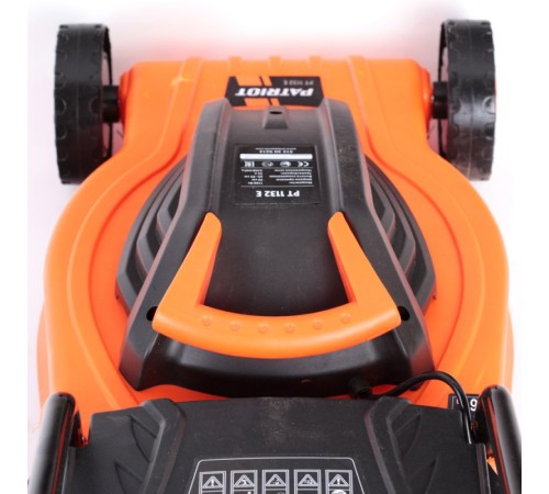 Газонокосилка роторная Patriot PT1132E (512309222) 1000Вт