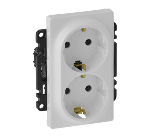 Legrand 753127 Valena LIFE.Силовая розетка двойная 2х2К+З 16А 250В с лицевой панелью.Безвинтовые зажимы.Белая