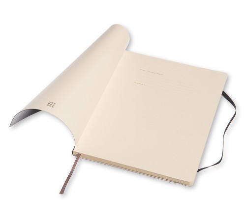 Блокнот Moleskine PROFESSIONAL SOFT PROPFNTB4SBK XLarge 190х250мм 192стр. мягкая обложка черный Блокнот Moleskine PROFESSIONAL SOFT PROPFNTB4SBK XLarge 190х250мм 192стр. мягкая обложка черный