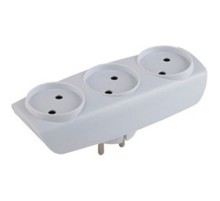 ЭРА C0045527 Разветвитель SP-3-W белый 3гн, без заземл.