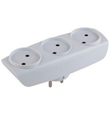 ЭРА C0045527 Разветвитель SP-3-W белый 3гн, без заземл.