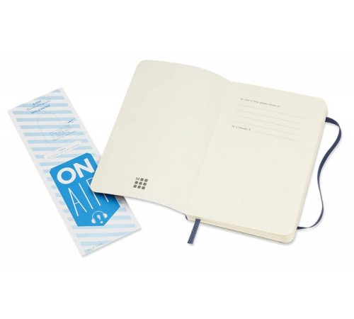 Блокнот Moleskine CLASSIC SOFT QP613B20 Pocket 90x140мм 192стр. нелинованный мягкая обложка синий сапфир Блокнот Moleskine CLASSIC SOFT QP613B20 Pocket 90x140мм 192стр. нелинованный мягкая обложка синий сапфир