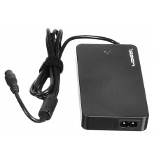 Блок питания Ippon S65U автоматический 65W 15V-19.5V 11-connectors 3.5A 1xUSB 2.1A от бытовой электросети LED индикатор