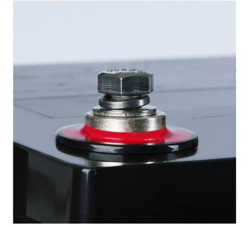 Батарея SVEN SV 121000 (12V 100Ah), напряжение 12В, емкость 100А*ч, макс. ток разряда 1000А, макс. ток заряда 30А, свинцово-кислотная типа AGM, тип клемм B5, Д/Ш/В 307/168/211мм, 30кг Sven SV-012267