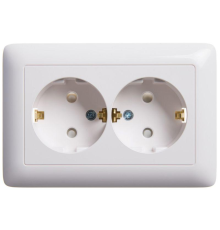 Systeme electric RS16-231-B ХИТ С/У РОЗЕТКА двойная с заземлением со шторками, 16А, БЕЛЫЙ. Россия