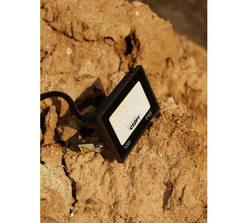 Светодиодный прожектор СТАРТ LED FL 10W65 N - 40, 10Вт, 850Лм, 6500К, IP65