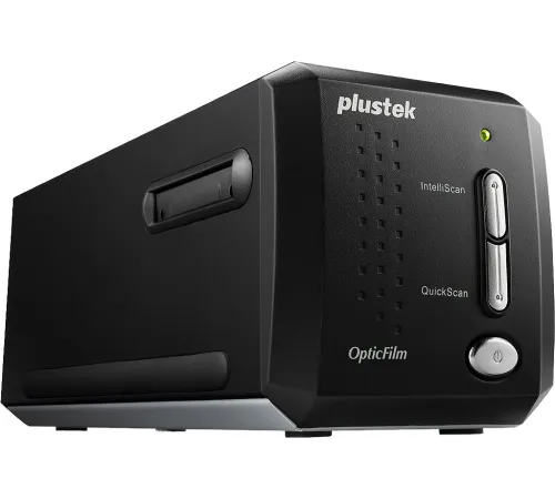 Сканер Plustek OpticFilm 8200i Ai (0227TS) Сканер Plustek OpticFilm 8200i Ai (0227TS)