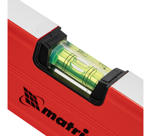 Уровень алюминиевый магнитный, 600 мм, фрезерованный, 3 глазка (1 зеркальный), усиленный