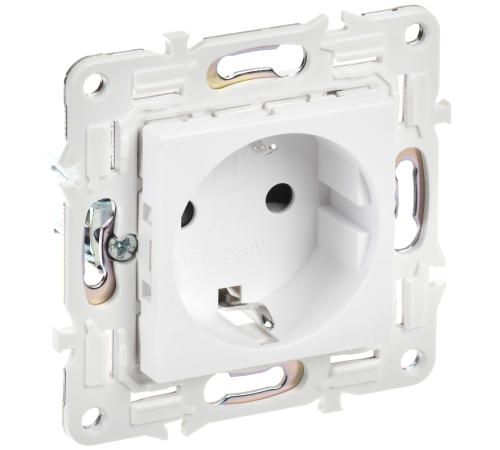 SKANDY Розетка с заземлением с защитными шторками 16А SK-R04W арктический белый IEK
