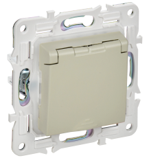 SKANDY Розетка 1-местная с заземлением с защитными шторками и крышкой 16А IP44 SK-R11B бежевый IEK