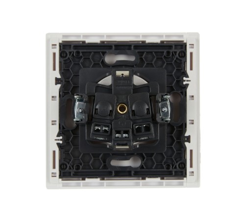 FORTE&PIANO Розетка 1-местная с заземлением с защитными шторками винтовое крепление 16А FP215 белый IEK