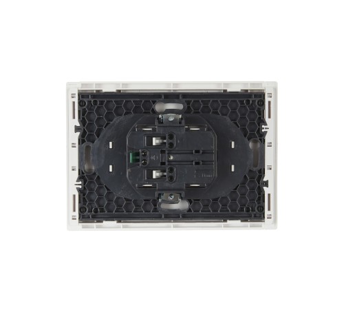 FORTE&PIANO Розетка 2-местная с заземлением без защитных шторок безвинтовое крепление 16А FP224 белый IEK