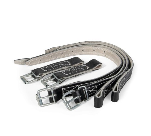 Четыре крепежных ремня