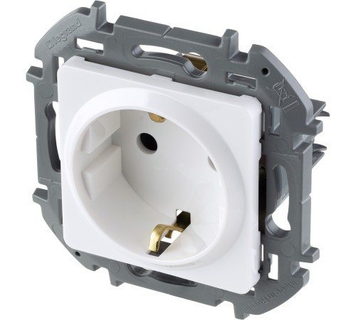 Legrand 673720 Розетка 2К+З - немецкий стандарт - 16 А - 250 В~ - INSPIRIA - белый Legrand 673720 Розетка 2К+З - немецкий стандарт - 16 А - 250 В~ - INSPIRIA - белый