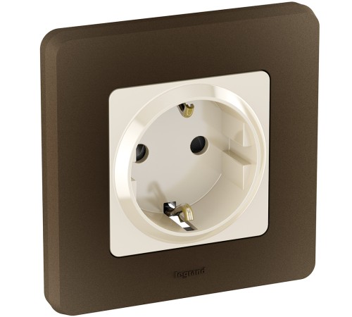 Legrand 673731 Розетка 2К+З со шторками немецкий стандарт 16 А 250 В~ INSPIRIA слоновая кость