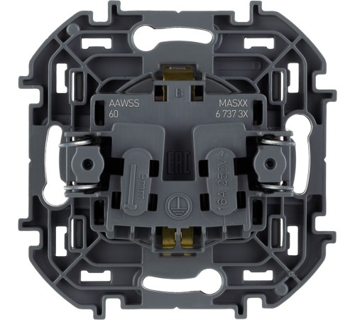 Legrand 673733 Розетка 2К+З со шторками немецкий стандарт 16 А 250 В~ INSPIRIA антрацит Legrand 673733 Розетка 2К+З со шторками немецкий стандарт 16 А 250 В~ INSPIRIA антрацит