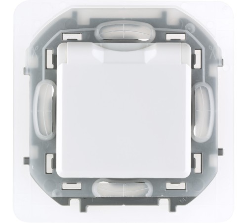 Legrand 673740 Розетка 2К+З IP 44 с откидной крышкой и шторками - немецкий стандарт - 16 А - 250 В~ - INSPIRIA - белый Legrand 673740 Розетка 2К+З IP 44 с откидной крышкой и шторками - немецкий стандарт - 16 А - 250 В~ - INSPIRIA - белый
