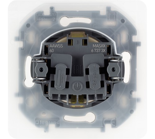 Legrand 673741 Розетка 2К+З IP 44 с откидной крышкой и шторками - немецкий стандарт - 16 А - 250 В~ - INSPIRIA - слоновая кость Legrand 673741 Розетка 2К+З IP 44 с откидной крышкой и шторками - немецкий стандарт - 16 А - 250 В~ - INSPIRIA - слоновая кость