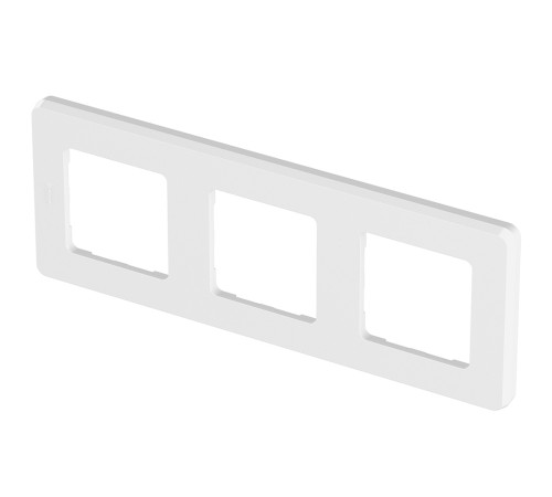 Legrand 673950 Рамка - 3 поста - INSPIRIA - белый Legrand 673950 Рамка - 3 поста - INSPIRIA - белый
