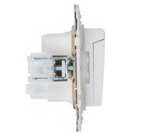 SKANDY Розетка 1-местная с заземлением с защитными шторками и крышкой 16А IP44 SK-R11W арктический белый IEK