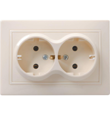 Iek ERK24-K33-16-DM РС12-3-ККм Розетка 2местн. c з/к без защ.штор. 16А КВАРТА (кремовый)