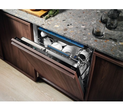 Встраиваемые посудомоечные машины ELECTROLUX/ Полноразмерная, 60см, без фасада, сенсорное управление Quick Select 2, трехцифровой дисплей, 14 комплектов, 8 программ + 23 комбинации (все программы, кро Встраиваемые посудомоечные машины ELECTROLUX/ Полноразмерная, 60см, без фасада, сенсорное управление Quick Select 2, трехцифровой дисплей, 14 комплектов, 8 программ + 23 комбинации (все программы, кро