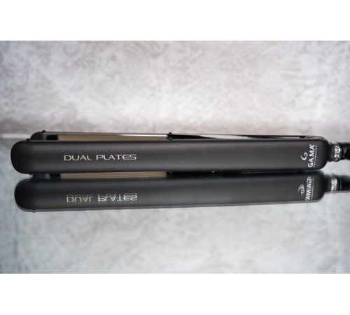 Выпрямитель для волос GA.MA CP14 DUAL PLATE - SY (GI2514) Выпрямитель для волос GA.MA CP14 DUAL PLATE - SY (GI2514)