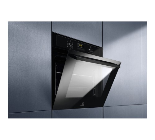 Встраиваемый духовой шкаф Electrolux EOF3H50BK