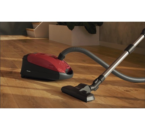 Пылесос MIELE CLASSIC C1 AUTUMN RED Пылесос MIELE CLASSIC C1 AUTUMN RED