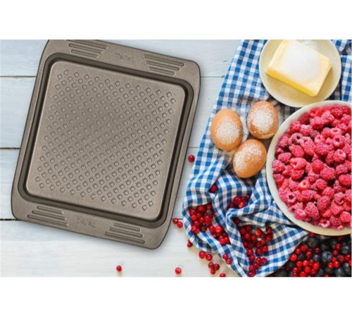 Форма для выпечки Tefal Easy Grip J1625214 квадр. 20x20см сталь углеродистая коричневый (2100098994)