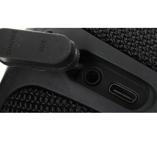 Колонка порт. Creative Muvo Play черный 10W 1.0 BT/USB 2000mAh (51MF8365AA000) Колонка порт. Creative Muvo Play черный 10W 1.0 BT/USB 2000mAh (51MF8365AA000)