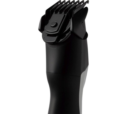 Машинка для стрижки Polaris PHC 1201R черный/серебристый 240Вт (насадок в компл:5шт) Машинка для стрижки Polaris PHC 1201R черный/серебристый 240Вт (насадок в компл:5шт)