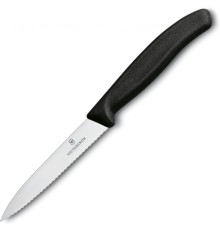 Нож кухонный Victorinox Swiss Classic (6.7733) стальной для чистки овощей и фруктов лезв.100мм серрейт. заточка черный