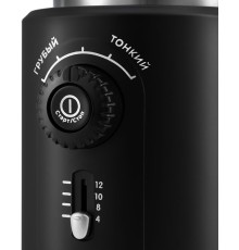 Кофемолка Kitfort KT-747 200Вт сист.помол.:ротац.нож вместим.:70гр черный/серебристый