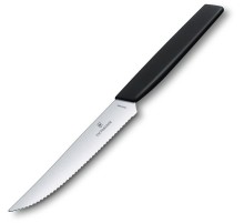 Нож кухонный Victorinox Swiss Modern (6.9003.12W) стальной столовый для стейка лезв.120мм серрейт. заточка черный